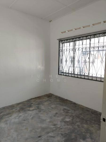 Rumah Teres 1-Tingkat untuk Dijual di Taman Kota Masai (Pasir Gudang) - Fu Heng Chong - Interior - PropertyGuru.com.my