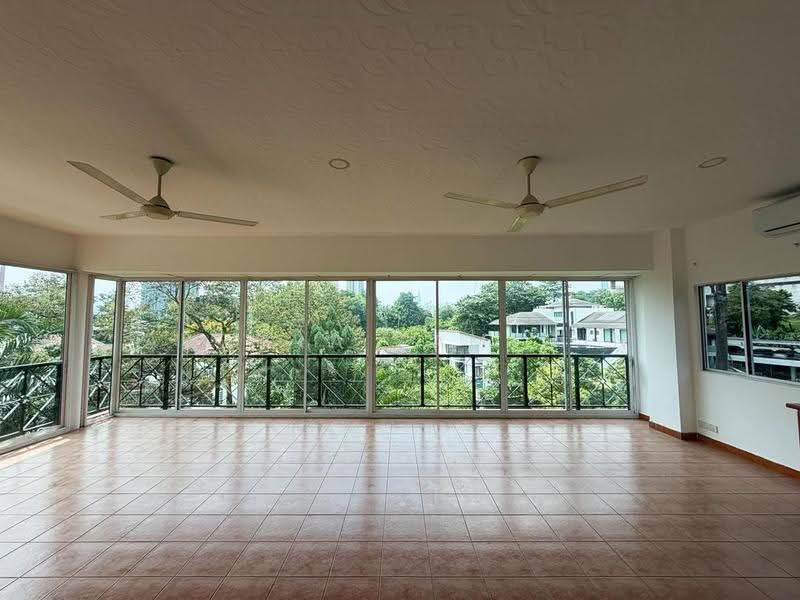 Bungalow House untuk Dijual di Bukit Tunku (Kenny Hills) (Kuala Lumpur) - Adzura Zamedin - Balcony - PropertyGuru.com.my