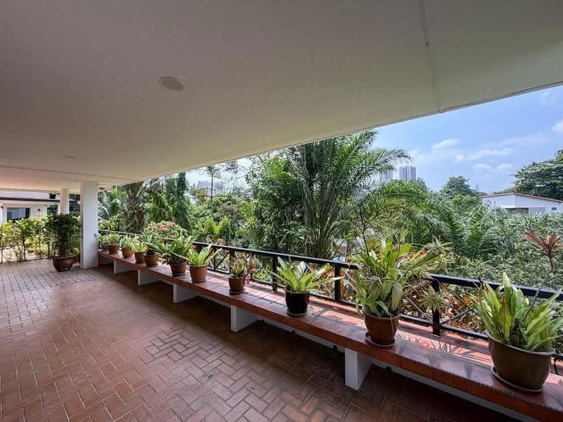 Bungalow House untuk Dijual di Bukit Tunku (Kenny Hills) (Kuala Lumpur) - Adzura Zamedin - Balcony - PropertyGuru.com.my
