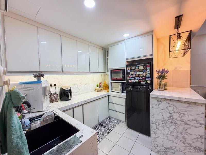 Apartment for Sale at Seruling Apartment - Amirun Kinanah - Kitchen - PropertyGuru.com.my