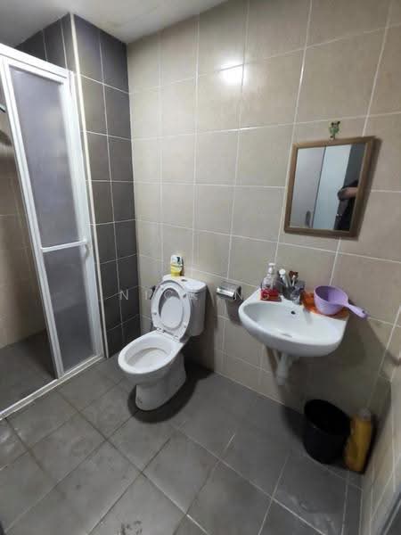 Service Residence for Sale at Serviced Residence @ Razak City Residences (RC Residences) - Nick Ng - Bathroom - PropertyGuru.com.my