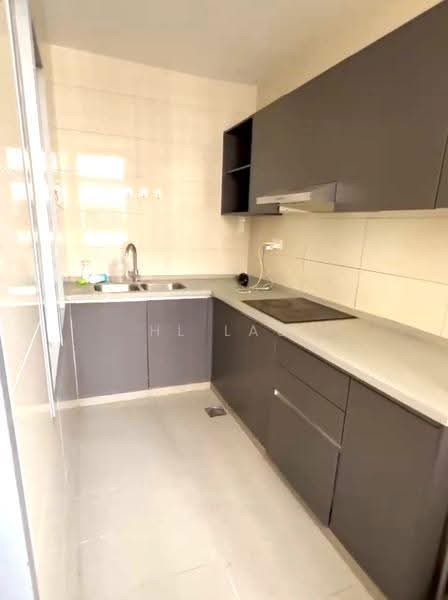 Kondominium untuk Disewa di Lakefront Residence - HL Lau - Kitchen - PropertyGuru.com.my