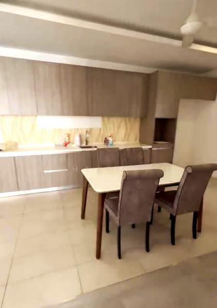 Kondominium untuk Disewa di Lakefront Residence - HL Lau - Kitchen - PropertyGuru.com.my