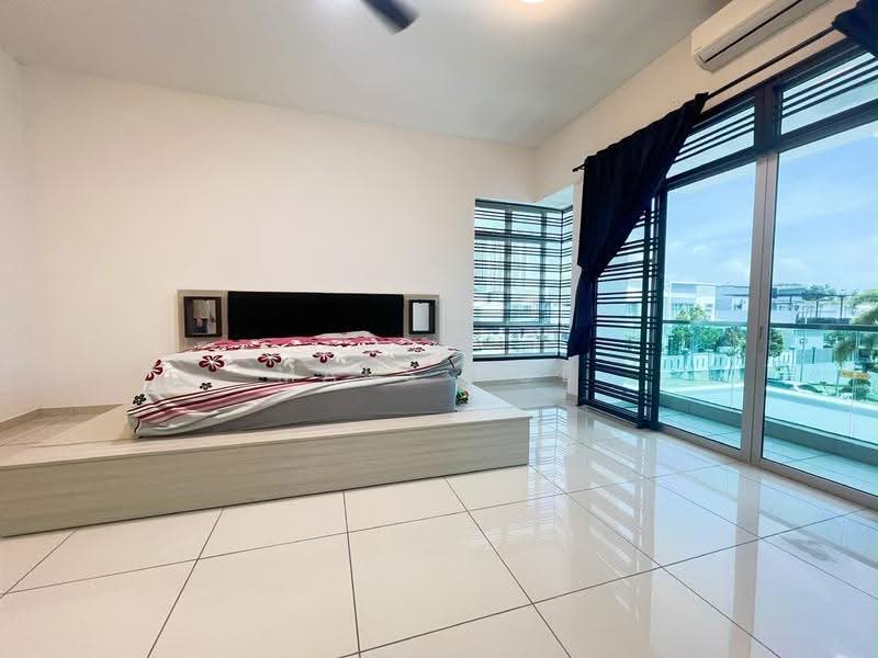 Rumah Teres 2-Tingkat untuk Dijual di Setia Tropika (Johor Bahru) - Mars Hoe - Bedroom - PropertyGuru.com.my