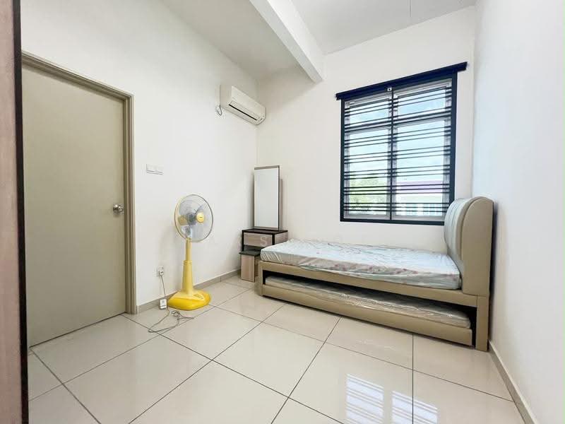 Rumah Teres 2-Tingkat untuk Dijual di Setia Tropika (Johor Bahru) - Mars Hoe - Bedroom - PropertyGuru.com.my