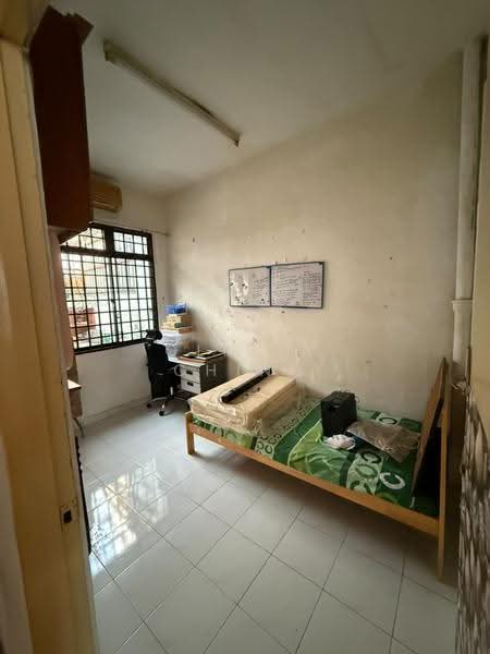 Rumah Teres 2-Tingkat untuk Dijual di Permas Jaya (Johor Bahru) - Olivia Ching - Bedroom - PropertyGuru.com.my