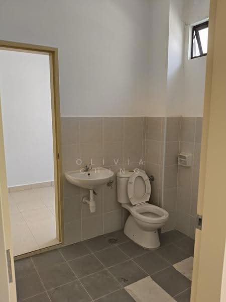 Rumah Teres 2-Tingkat untuk Dijual di Permas Jaya (Johor Bahru) - Olivia Ching - Bathroom - PropertyGuru.com.my