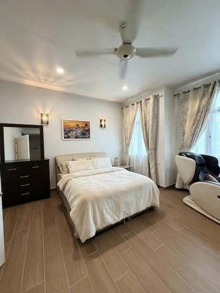 Rumah Teres 2-Tingkat untuk Dijual di Ara Damansara (Selangor) - Elaine Cheah - Bedroom - PropertyGuru.com.my