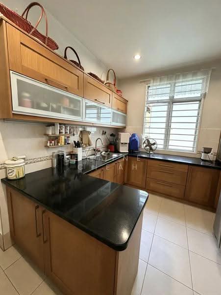 Rumah Teres 2-Tingkat untuk Dijual di Ara Damansara (Selangor) - Elaine Cheah - Kitchen - PropertyGuru.com.my