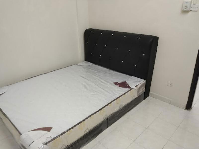 Pangsapuri untuk Dijual di Larkin Indah - Jason Tang - Bedroom - PropertyGuru.com.my