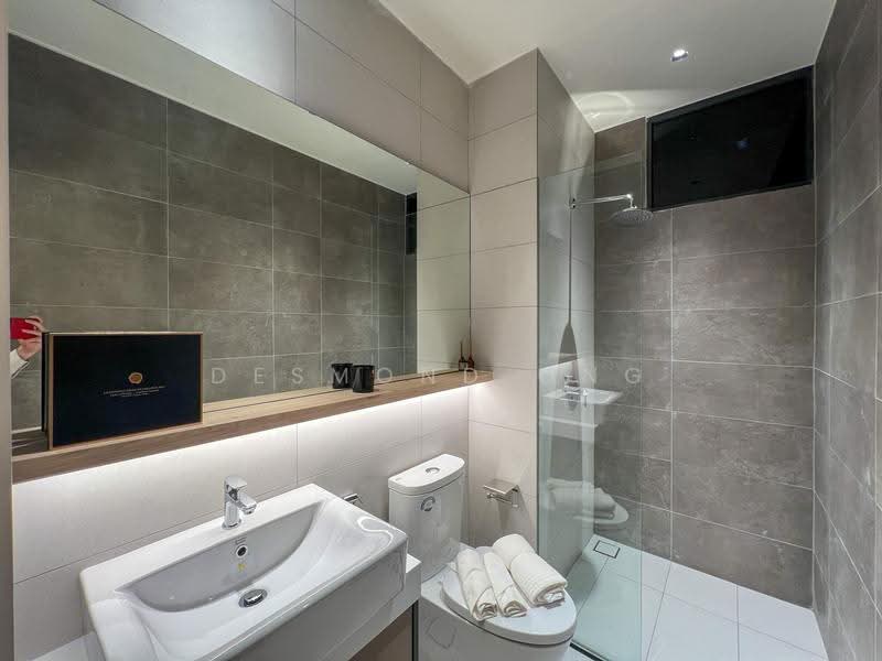 Kediaman Servis untuk Dijual di One Seputeh - Desmond Ong - Master Bathroom - PropertyGuru.com.my