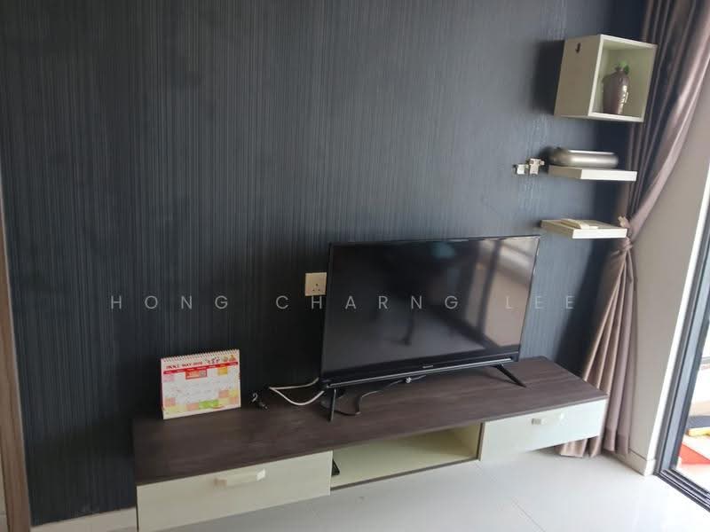 Apartment for Rent at Regalia Park @ Forest City - Hong Charng Lee - Living Room - PropertyGuru.com.my