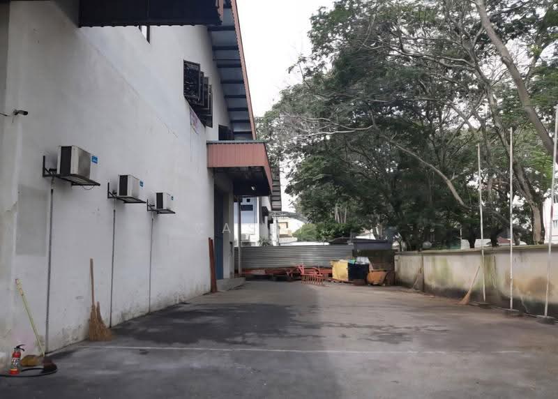 Detached Factory for Rent in Taman Bukit Maluri (Kepong) - Casey . - Exterior - PropertyGuru.com.my
