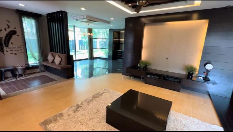 Semi-Detached House for Sale in Taman Austin Perdana (Tebrau) - Ben Lee - Living Room - PropertyGuru.com.my