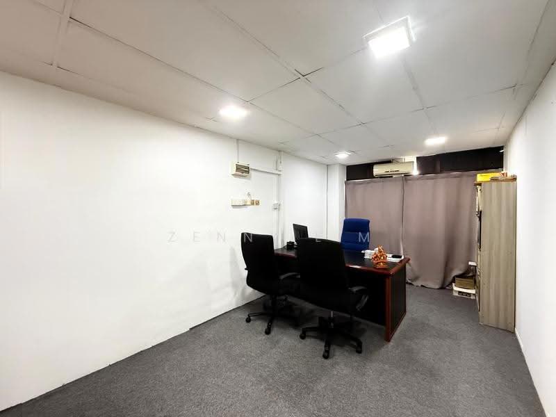 Shop / Office for Sale in Taman Bayu Perdana (Klang) - Zenny Lim - Interior - PropertyGuru.com.my