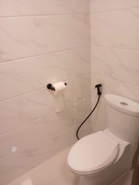Apartment for Rent at Regalia Park @ Forest City - Hong Charng Lee - Bathroom - PropertyGuru.com.my