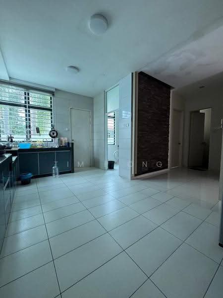 Semi-Detached House for Sale in Taman Vista Kirana (Bukit Katil) - Tim Piong - Kitchen - PropertyGuru.com.my