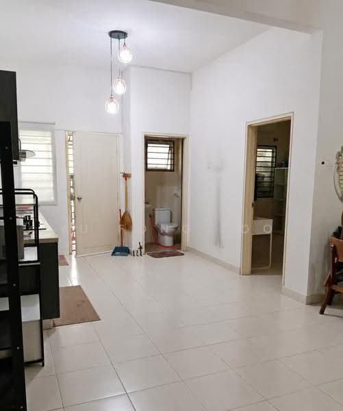 2-storey Terraced House for Sale in Bandar Seri Coalfields (Sungai Buloh) - YU FONG LOO - Kitchen - PropertyGuru.com.my