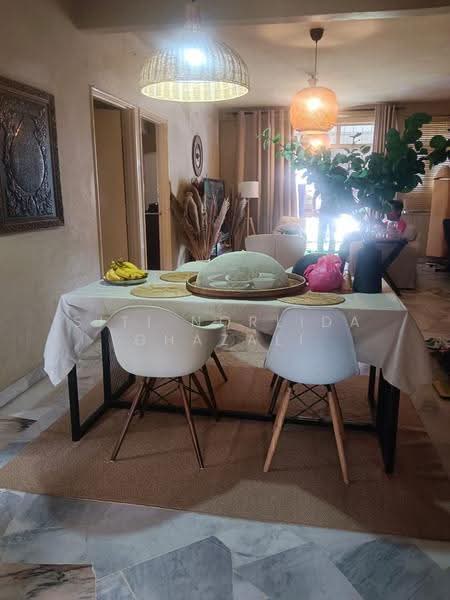 Condominium for Sale at Casa Ria - Siti Norlida Ghazali - Dining Room - PropertyGuru.com.my