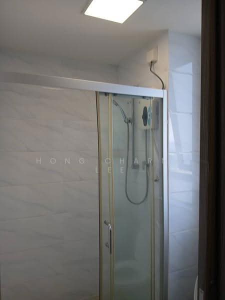Apartment for Rent at Starview Bay @ Forest City - Hong Charng Lee - Bathroom - PropertyGuru.com.my