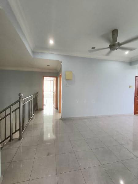 2-storey Terraced House for Rent in Skudai (Johor) - Lisa Yeo - Living Room - PropertyGuru.com.my