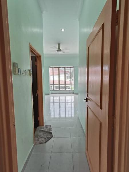 2-storey Terraced House for Rent in Skudai (Johor) - Lisa Yeo - Corridor - PropertyGuru.com.my