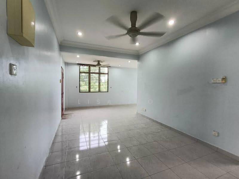 2-storey Terraced House for Rent in Skudai (Johor) - Lisa Yeo - Living Room - PropertyGuru.com.my