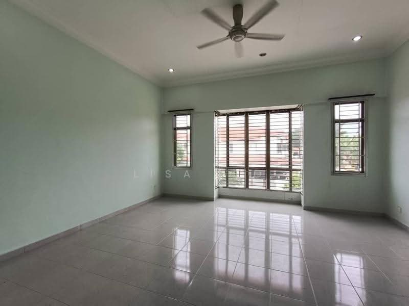 2-storey Terraced House for Rent in Skudai (Johor) - Lisa Yeo - Living Room - PropertyGuru.com.my