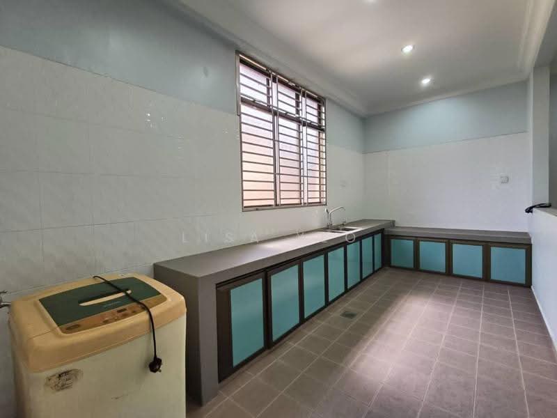 2-storey Terraced House for Rent in Skudai (Johor) - Lisa Yeo - Kitchen - PropertyGuru.com.my