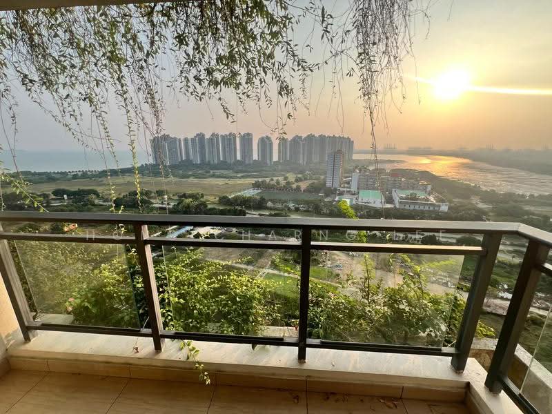 Apartment for Rent at Starview Bay @ Forest City - Hong Charng Lee - Balcony - PropertyGuru.com.my