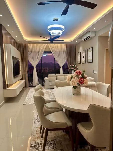 Kediaman Servis untuk Dijual di Residensi Ava @ Kiara Bay - Cindy Ho - Living Room - PropertyGuru.com.my