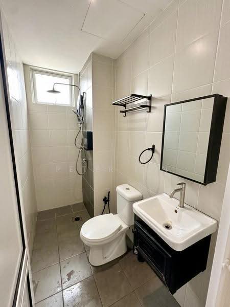 Apartment for Rent at Residensi Vista Wirajaya - Peter Tan - Bathroom - PropertyGuru.com.my