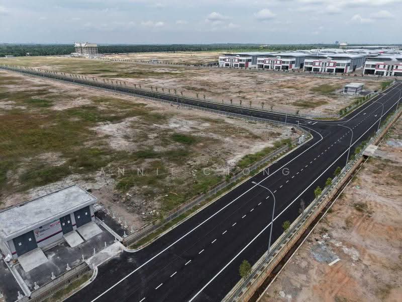 Kilang Teres untuk Dijual di Banting (Selangor) - Annie Chong - Exterior - PropertyGuru.com.my