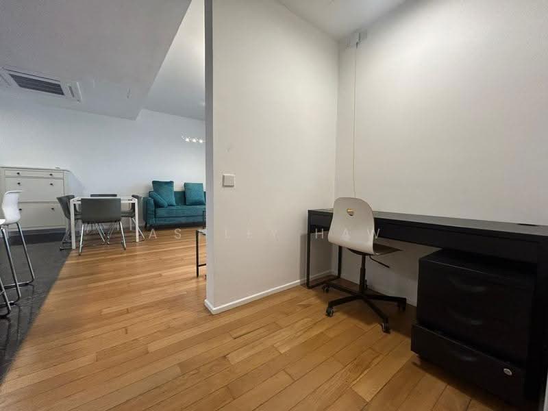 Kediaman Servis untuk Disewa di Arcoris Residences - Ashley Haw - Living Room - PropertyGuru.com.my