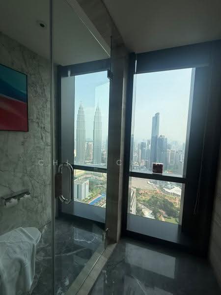 Kediaman Servis untuk Dijual di Imperial Lexis - Chloe Chiao - Bathroom - PropertyGuru.com.my
