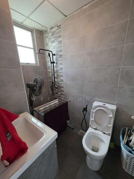 Kondominium untuk Disewa di Mont Kiara Aman - Wei Young - Bathroom - PropertyGuru.com.my