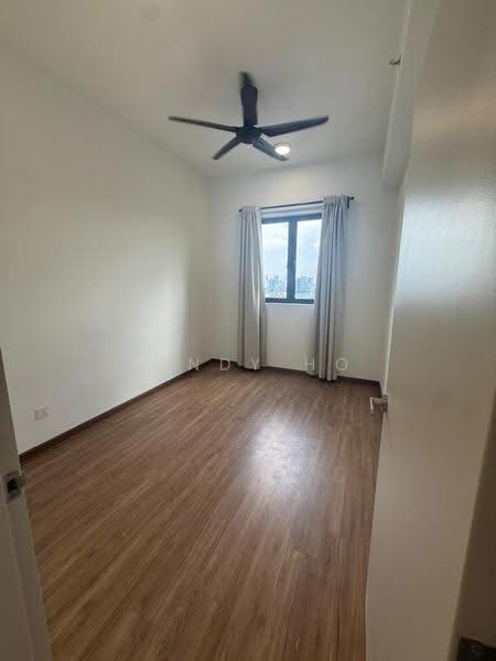 Kediaman Servis untuk Dijual di Residensi Ava @ Kiara Bay - Cindy Ho - Bedroom - PropertyGuru.com.my