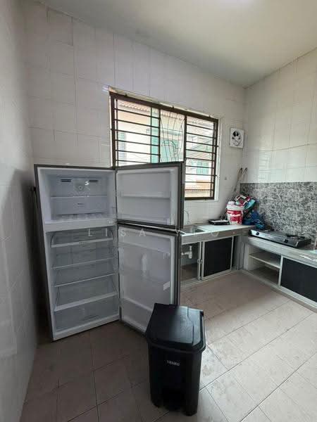 2-storey Terraced House for Rent in Skudai (Johor) - Lisa Yeo - Kitchen - PropertyGuru.com.my
