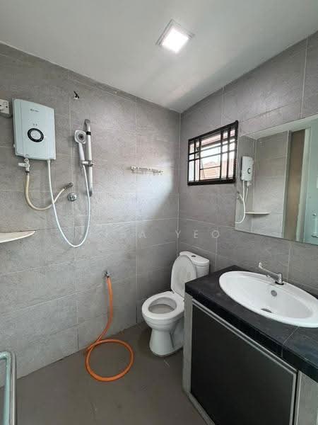 2-storey Terraced House for Rent in Skudai (Johor) - Lisa Yeo - Bathroom - PropertyGuru.com.my