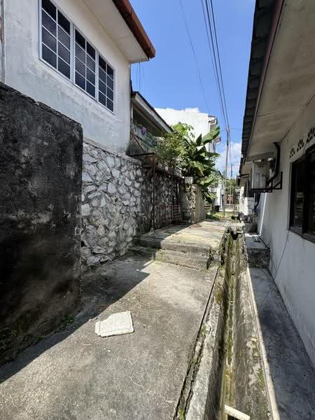 1-storey Terraced House for Rent in SS4 (Petaling Jaya) - Diana Poo - Exterior - PropertyGuru.com.my