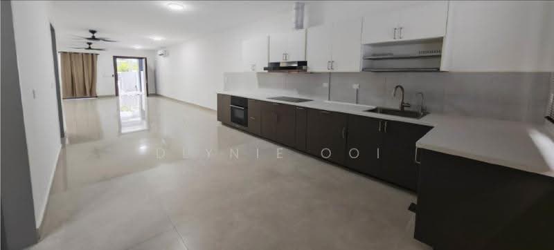 Rumah Teres 2-Tingkat untuk Dijual di Sierra Ukay (Ampang) - Dlynie Ooi - Kitchen - PropertyGuru.com.my