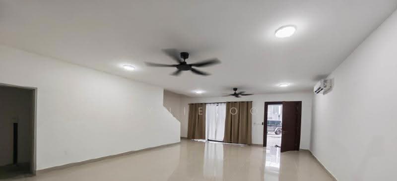 Rumah Teres 2-Tingkat untuk Dijual di Sierra Ukay (Ampang) - Dlynie Ooi - Living Room - PropertyGuru.com.my