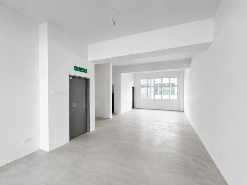 Kedai untuk Disewa di Gelang Patah (Johor) - Ruby Teow - Interior - PropertyGuru.com.my