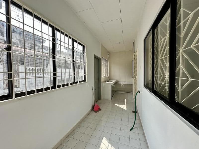 Rumah Teres 1-Tingkat untuk Disewa di Taman Johor Jaya (Johor Bahru) - Pan Pan - PropertyGuru.com.my