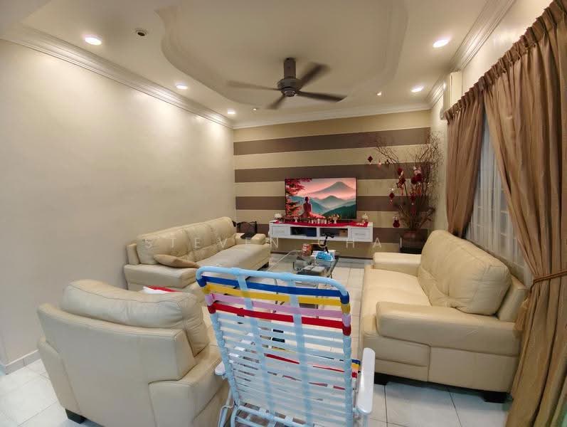 Rumah Teres 2-Tingkat untuk Dijual di Taman Semabok Jaya (Semabok) - Steven Chai - Living Room - PropertyGuru.com.my