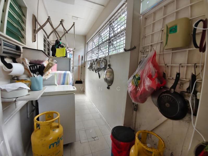 Rumah Teres 2-Tingkat untuk Dijual di Taman Semabok Jaya (Semabok) - Steven Chai - Kitchen - PropertyGuru.com.my