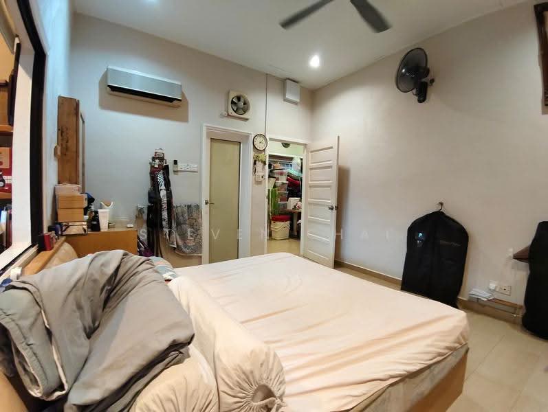 Rumah Teres 2-Tingkat untuk Dijual di Taman Semabok Jaya (Semabok) - Steven Chai - Bedroom - PropertyGuru.com.my