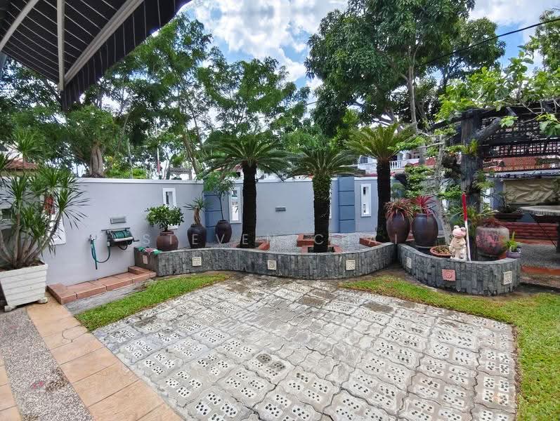 Rumah Teres 2-Tingkat untuk Dijual di Taman Semabok Jaya (Semabok) - Steven Chai - Exterior - PropertyGuru.com.my
