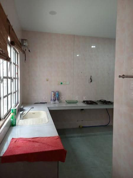 Rumah Teres 2-Tingkat untuk Dijual di Taman Puchong Prima (Puchong) - Ong SK - Kitchen - PropertyGuru.com.my