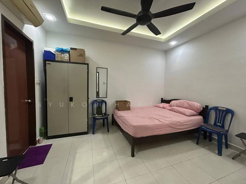 2-storey Terraced House for Sale in Puncak Alam (Selangor) - Syukor Hartanah - Bedroom - PropertyGuru.com.my